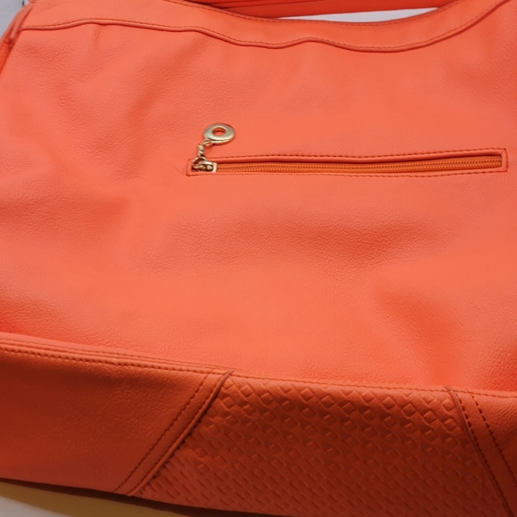 Orange Fashion Handbag - Picture 6 of 6